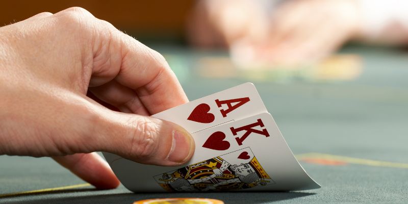 Hành động trong lượt đánh Poker